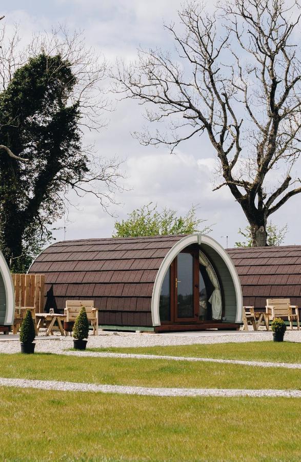 North Coast 9 Glamping Hotel Capecastle Bagian luar foto