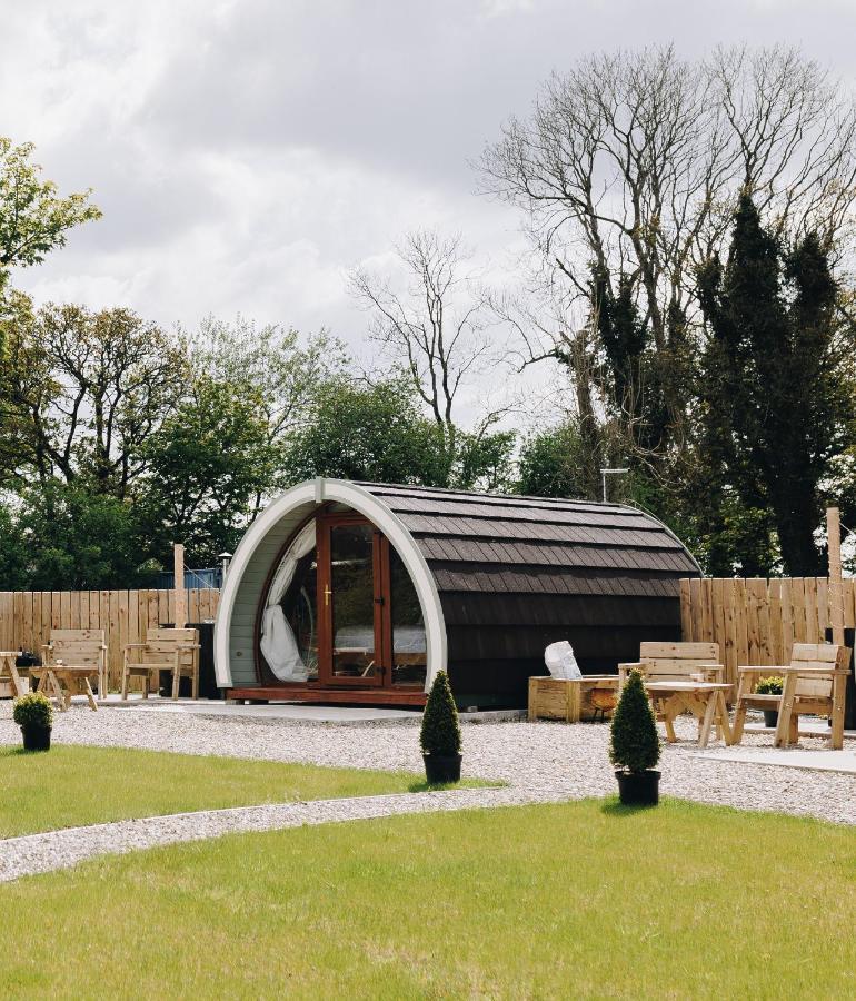 North Coast 9 Glamping Hotel Capecastle Bagian luar foto